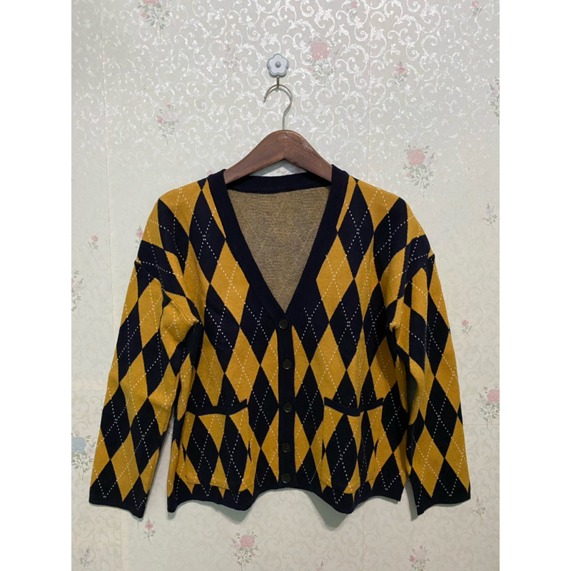 Cardigan Rajut Ketupat