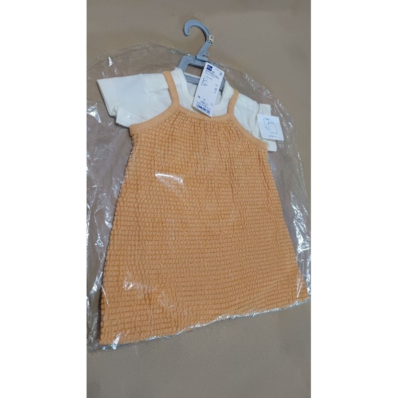 Baju Bayi GU by Uniqlo Romper Jumper Segiempat Anak Perempuan Bayi