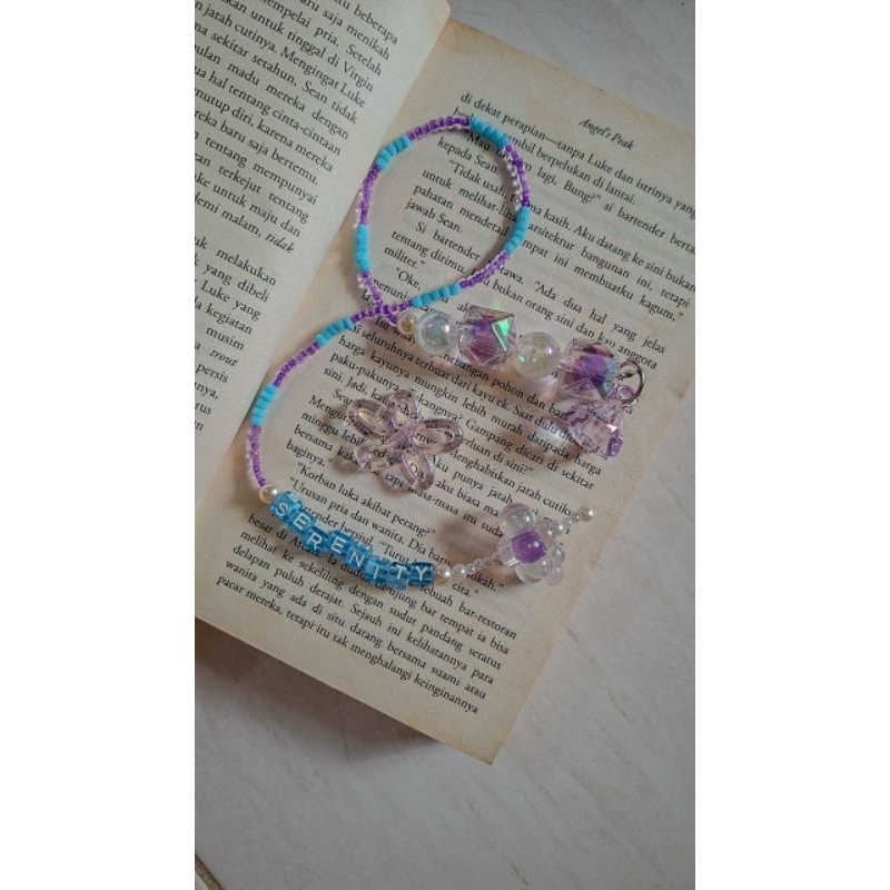 

Beads Bookmark Pembatas Buku Manik Serenity Biru Ungu
