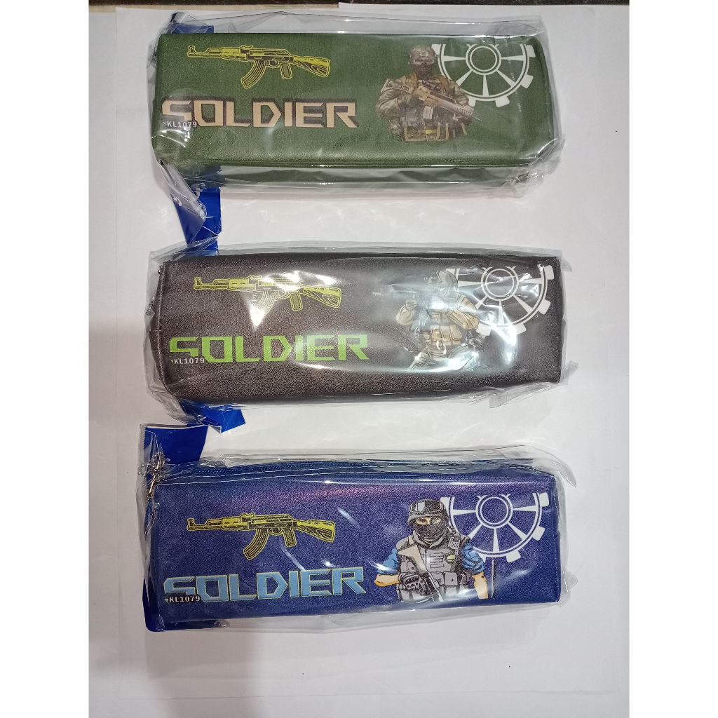 

Tempat Pensil Kain Klop Soldier 1079