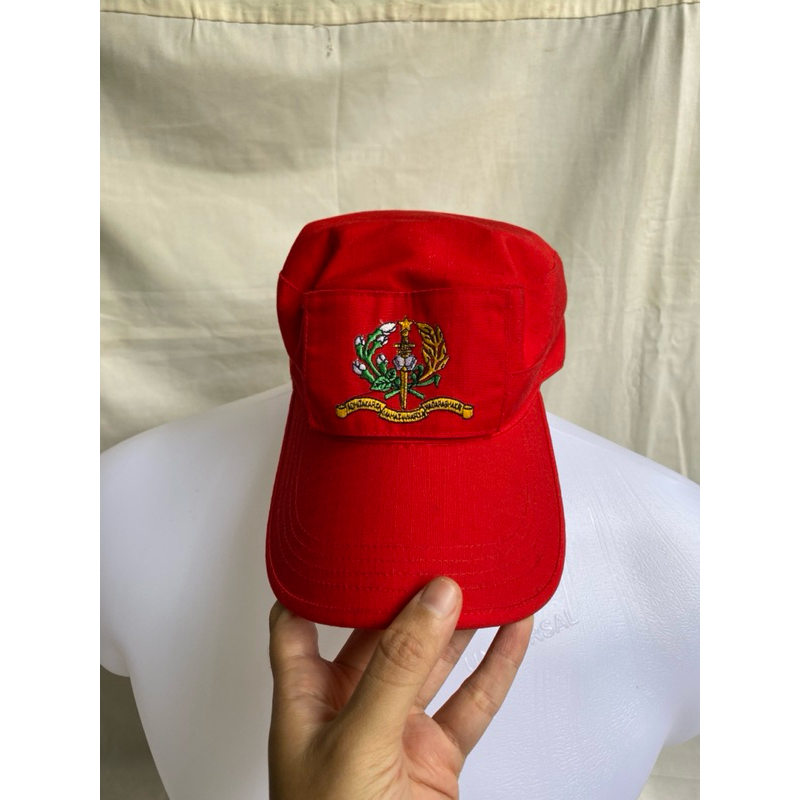 Patrol Cap Topi Lapangan Pendidikan Akademi Militer AKMIL Merah Full Patch Like New (1)