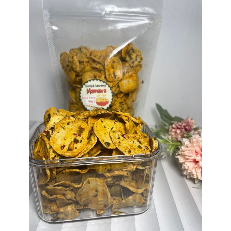 

Cemilan Basreng Daun Jeruk Chili Oil Gurih Pedas Viral kiloan 250 gram