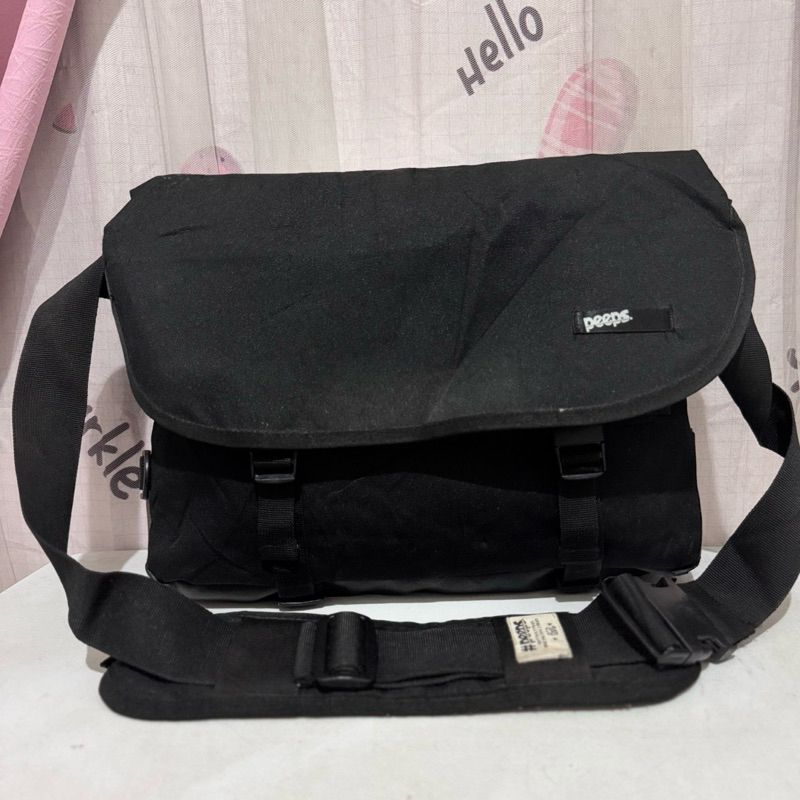 tas sling bag kanvas peeps. tas selempang kanvas peeps preloved