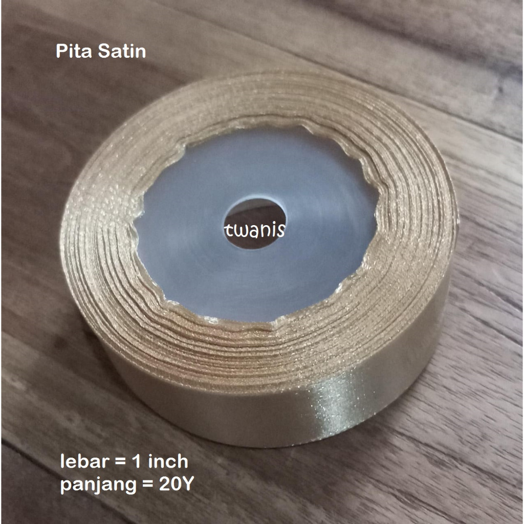 

Pita Kado Warna Gold Emas Ukuran 1 inch panjang 20Y Eceran Khusus Jogja kirim Kurir Instan