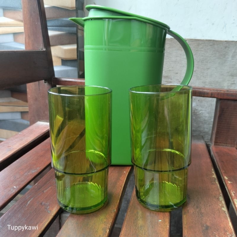 Pitcher set+tumbler Tupperware