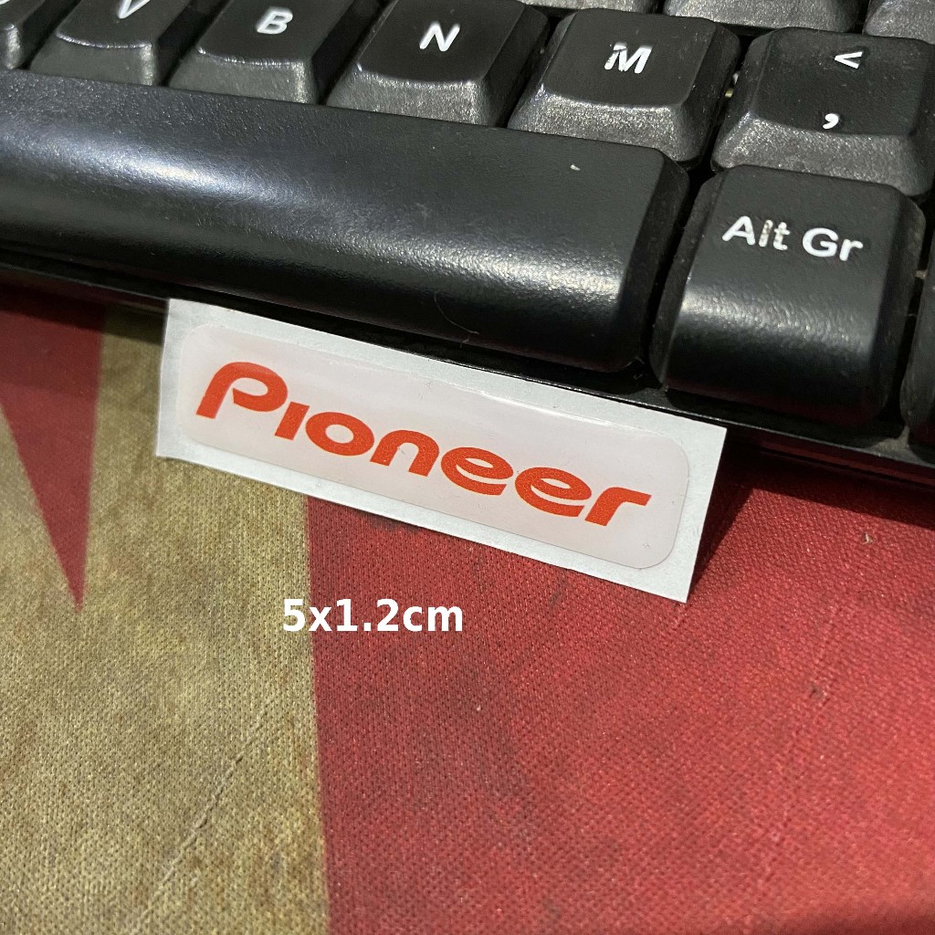

Sticker Timbul Resin PIONEER Logo Stiker Lycal 3D Kecil Satuan