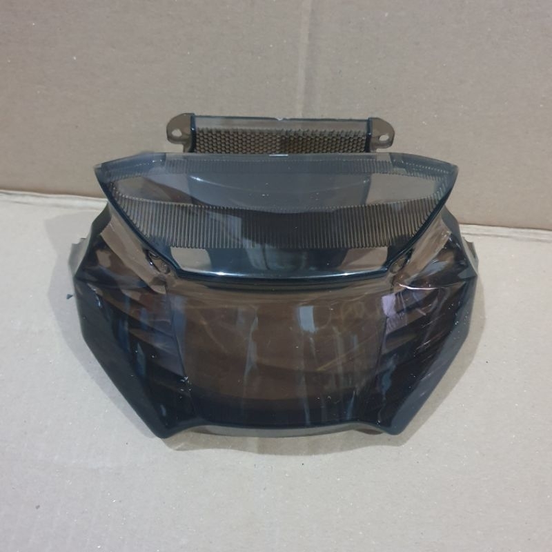 MIKA STOP MIO SMILE MIO SPORTY HITAM SMOKE