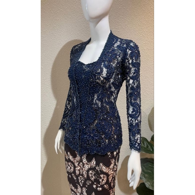 kebaya payet navy