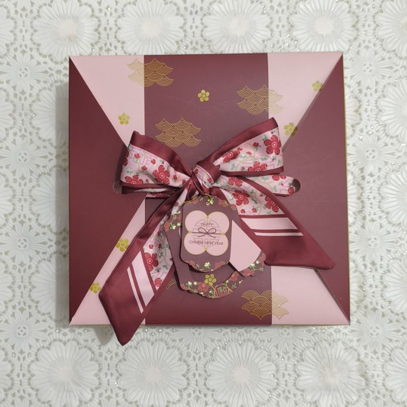 

5 SET HAMPERS IMLEK LAPIS LEGIT 20X20 / 4 COOKIES BOX 200GR