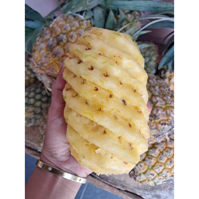 

Nanas Madu Blitar, Nanas Madu, Nanas