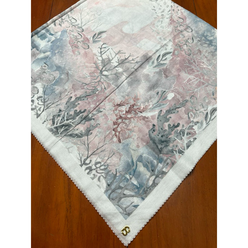 Savanna Buttonscarves