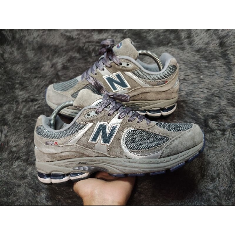 nb 2002r