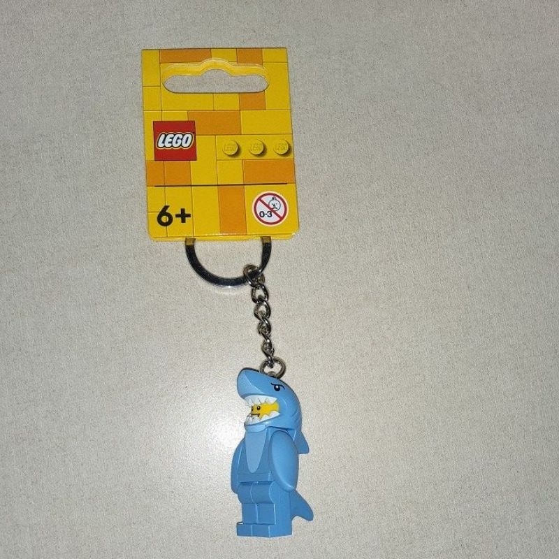 LEGO 853666 Shark Suit Guy Keychain Gantungan Kunci