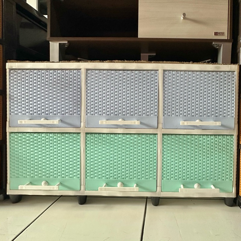 Lemari Club Flip 3 pintu - 2 Susun