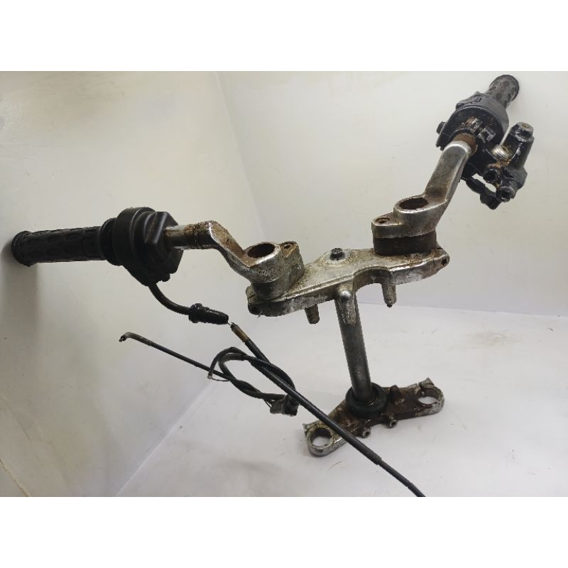 segitiga set stang suzuki rk cool segitiga atas stang stir holder rk cool ori