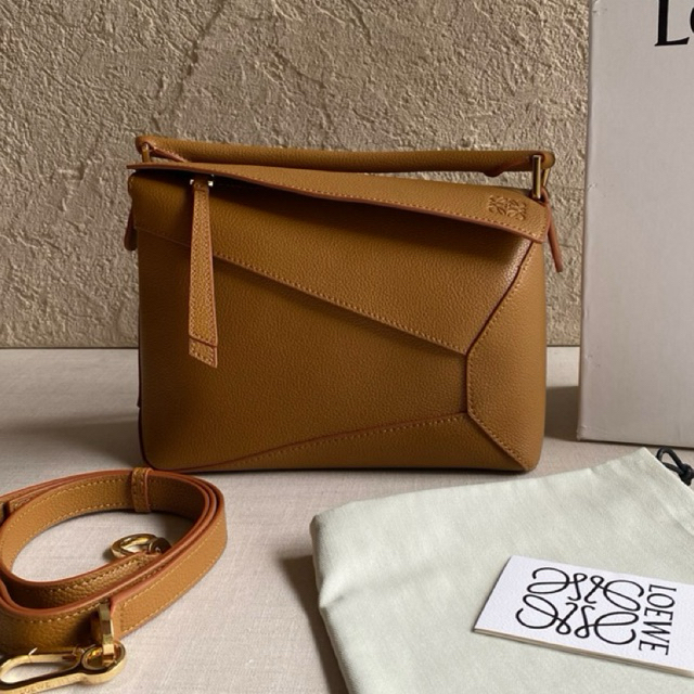 Loewe Puzzle Edge Small Bag in Toffee Sand Soft White Black Grey