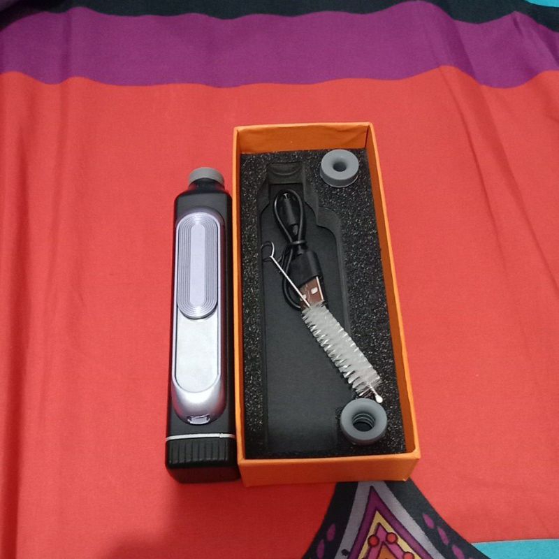 Asbak portable plus korek bara