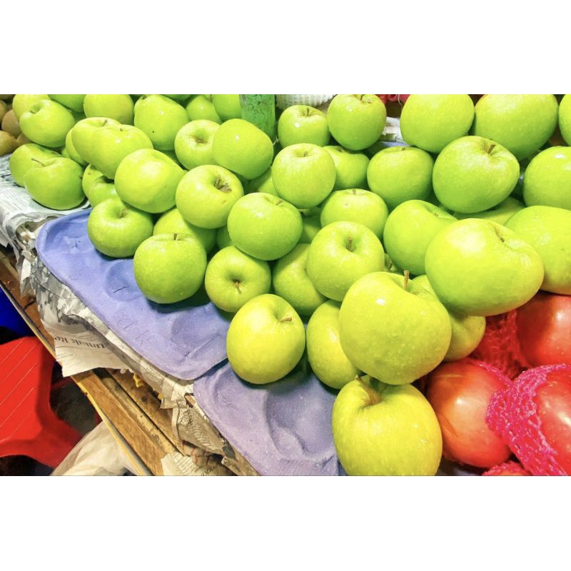 

buah apel hijau grany smith premium quality /kg