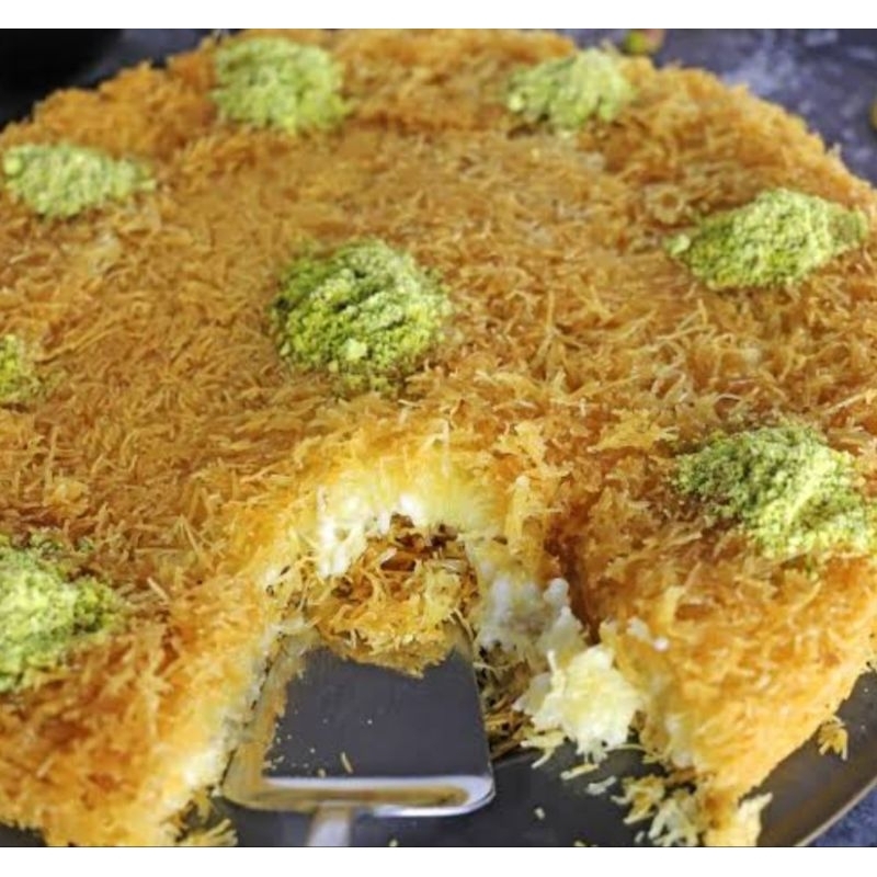 

Kunafa premium arab 1kg / konafa / kunafa Pastry Arabic / kataifi
