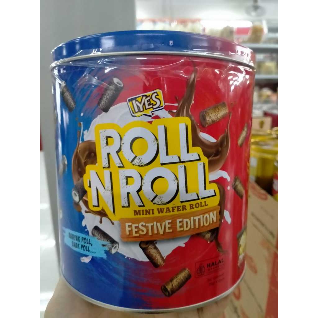 

Roti Kaleng Iyes Roll Edisi Lebaran