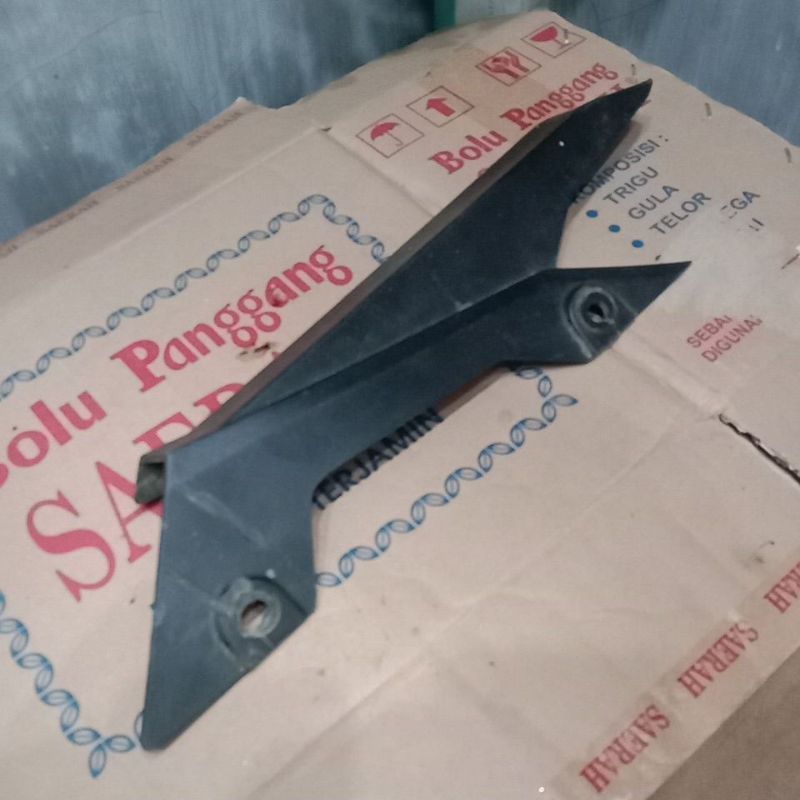 tutup rantai satria fu fi