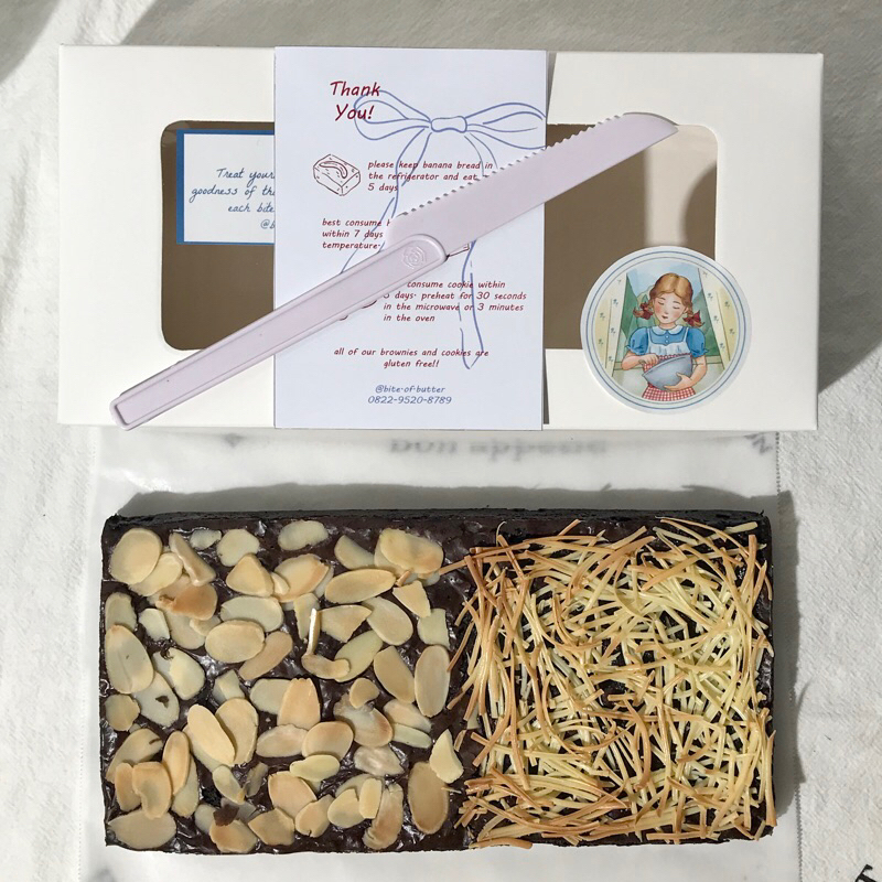 

20x10 Gluten-Free Fudgy Brownies Mix | Chewy Brownies | Premium Butter | Kue Hampers Kado Gift