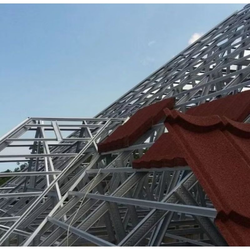 baja ringan atap genteng metal pasir terpasang