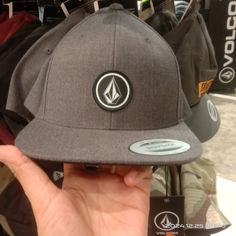 Topi Volcom snapback original