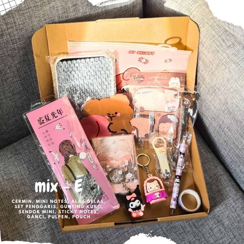 

Lioness Surprisr Box - SALE Gift Box Paket Hemat Alat Tulis Lucu Murah Serba Ungu Gemoy Pouch Travelling Notes Kado Hadiah Ulang Tahun