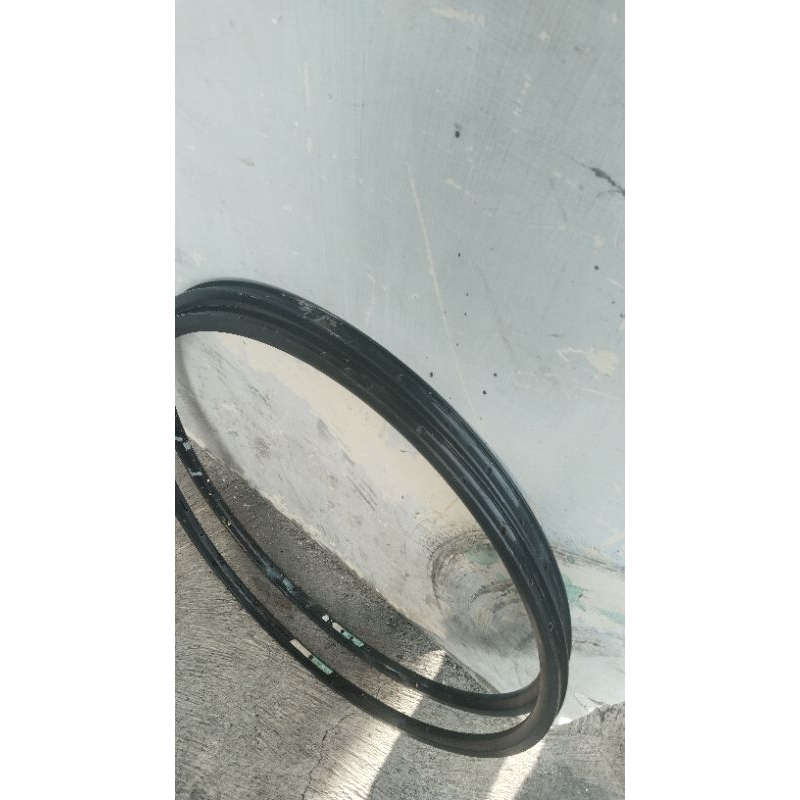 rims Araya 700c bekas