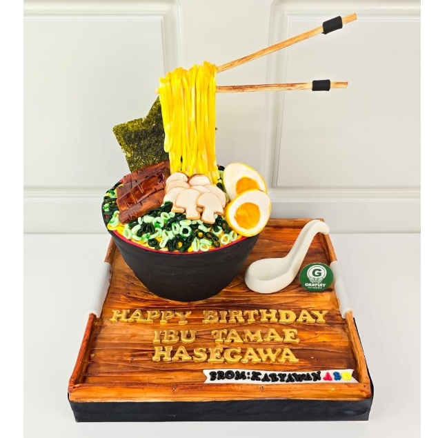 

REPLICA CAKE / BAKMIE CAKE ULANG TAHUN UK 15CM