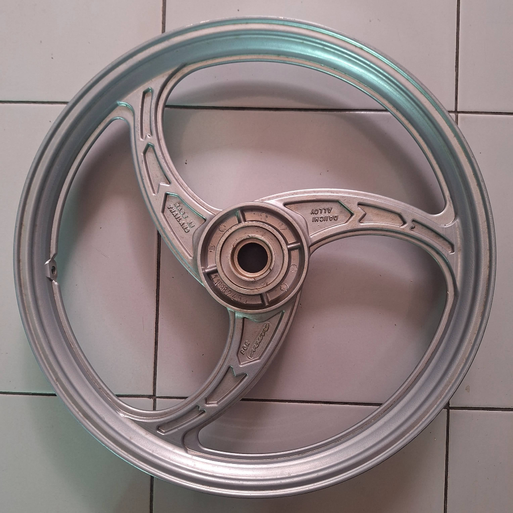 VELG YAMAHA NOUVO DAICHI ALLOY SILVER DEPAN (PROMO)