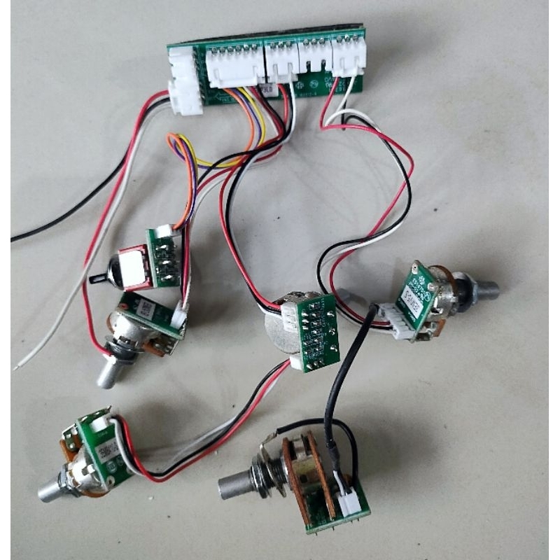 Preamp Bass 3 Band ibanez SR Premium 5 potensio 1 mini toggle