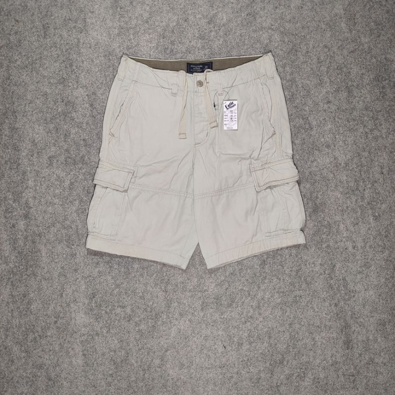 Celana Pendek Cargo ABERCROMBIE & FITCH size tag 28 fit 30