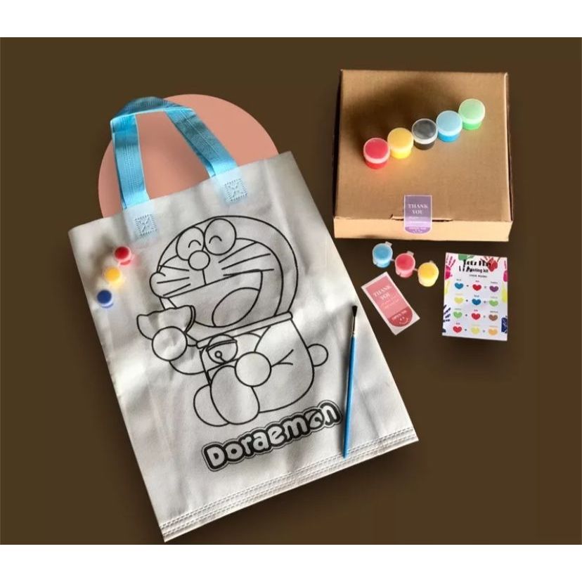 

HSM - Paket Mewarnai Tas Spunbound / Paket Mewarnai Tas Lukis 30X40