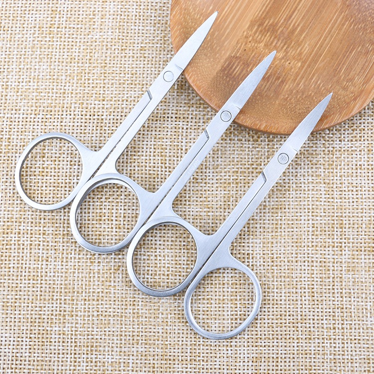 

Gunting Skot Stainless Beauty Scissors Silver Anti Karat - 5003