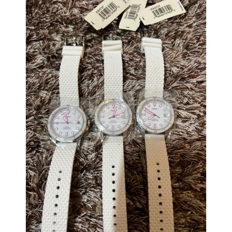 jam wanita jam es 4747 white rubber.