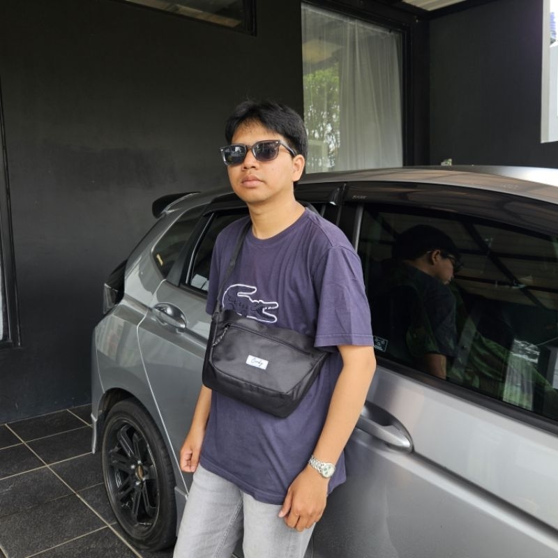 New Arivval Tas Pria Selempang Cuniky R1