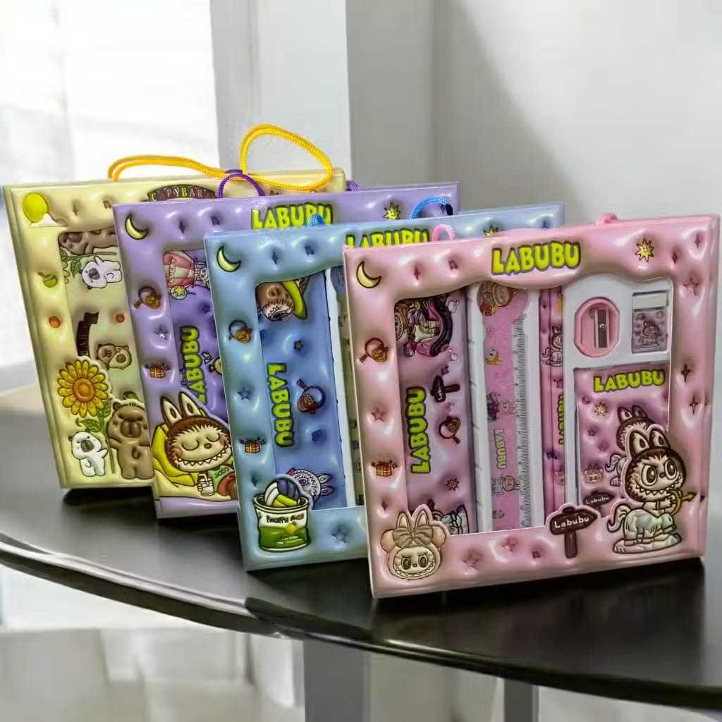 

ALAT TULIS SET TEMPST PENSIL STUDY SET MOTIF LABUBU MURAH KODE 1821