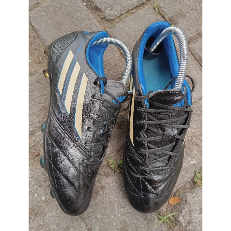 Sepatu Bola Adidas F30 Leather FG