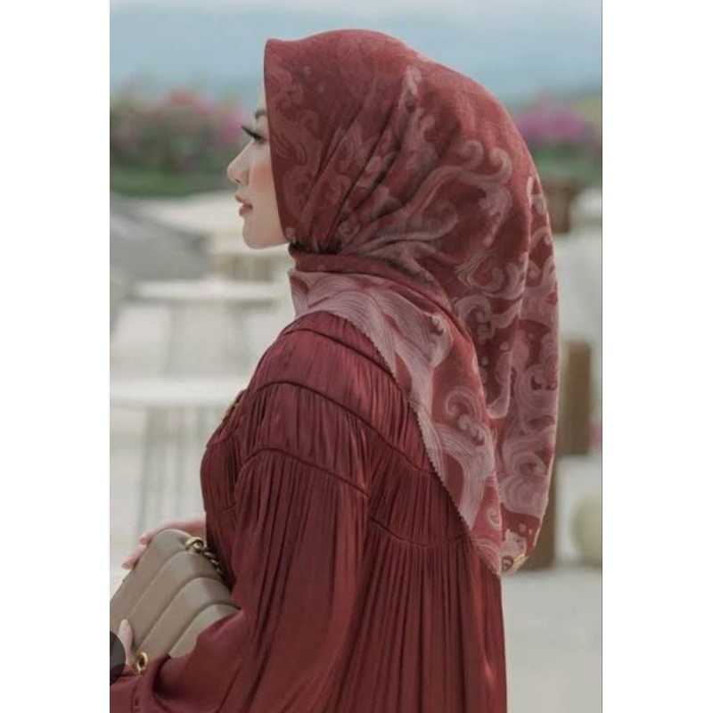 BUTTONSCARVES THE WAVE VOAL SQUARE MAROON