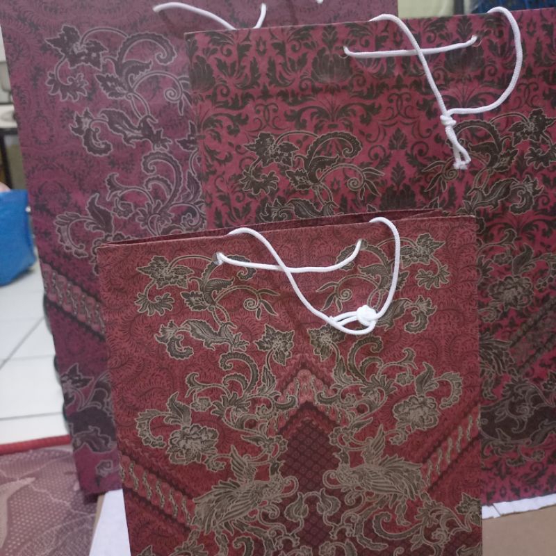 

PAPER BAG BATIK TALI