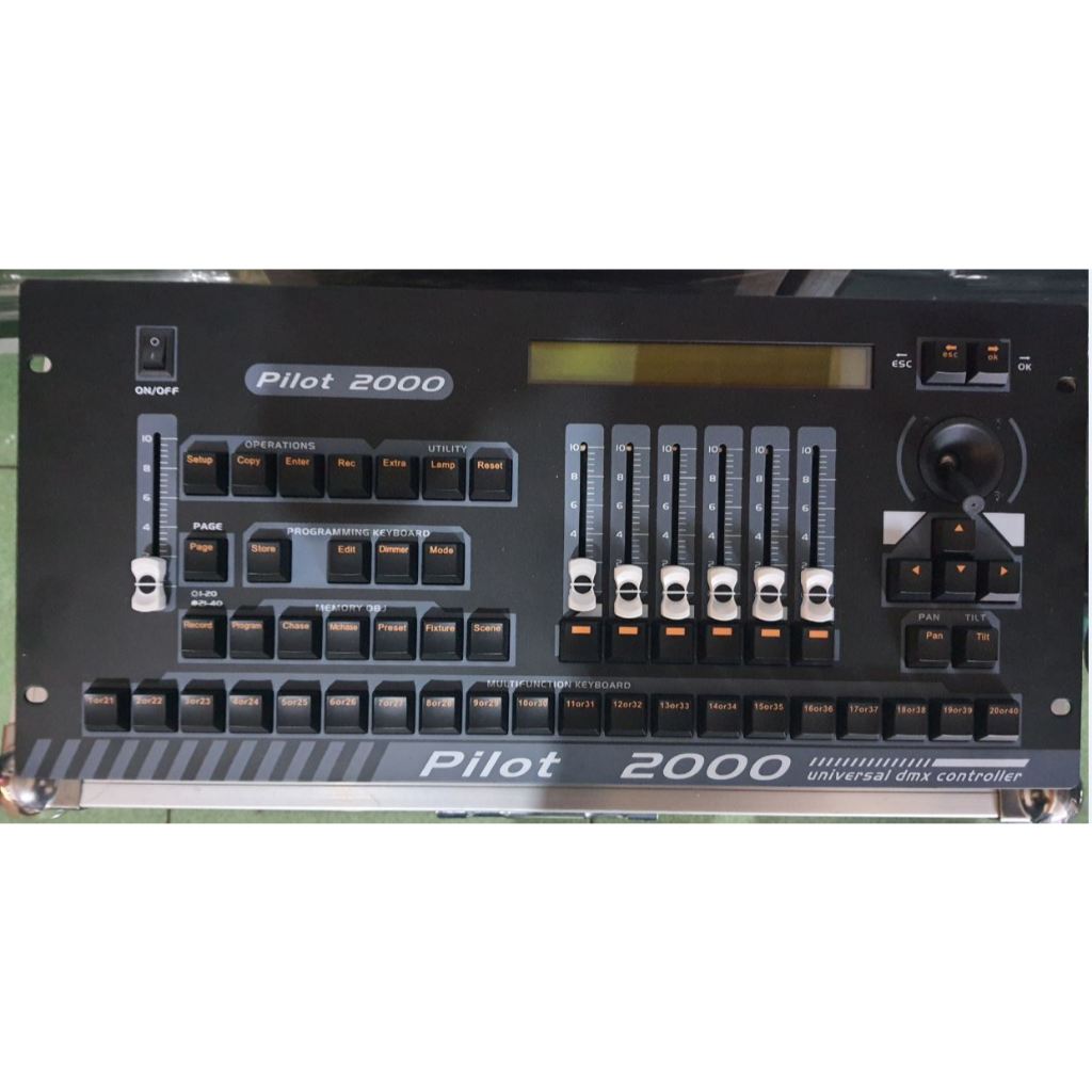 PILOT 2000 V2 Mixer Lighting RDW TRF HARDCASE DAN NON HARDCASE