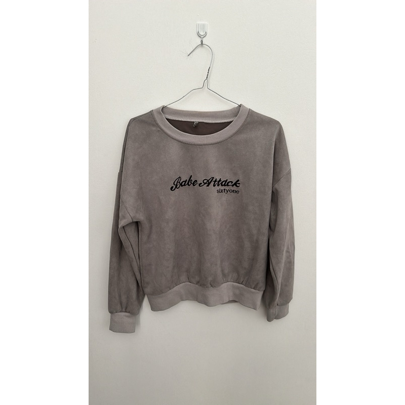 Sweater Babe Attack Sixtyone