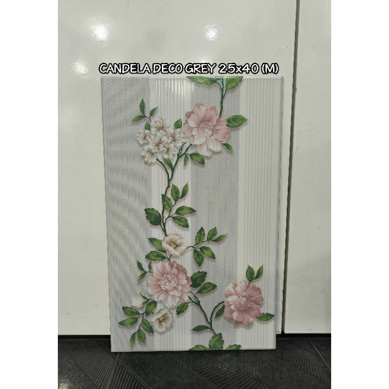 25X40 MULIA CERAMICS CANDELA DECO GREY KERAMIK LANTAI DINDING KAMAR MANDI TIMBUL GLOSSY KILAT TIMBUL