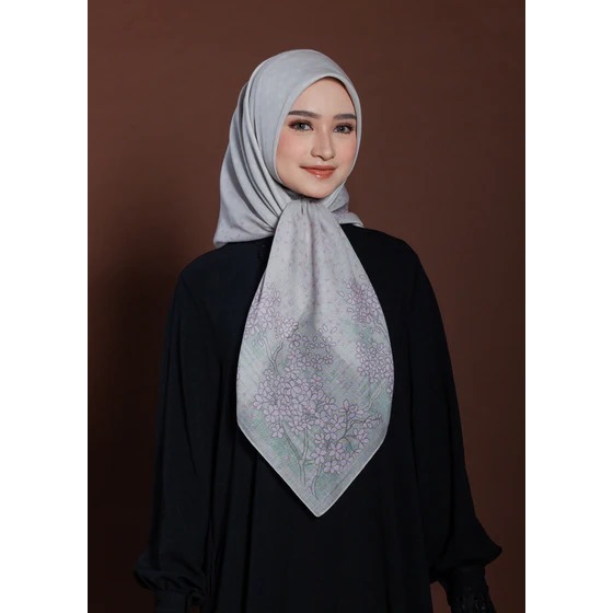 ELZATTA FASHION MUSLIM PAKAIAN MUSLIM WANITA HIJAB KERUDUNG JILBAB SEGI EMPAT MOTIF KAILA BUNGA SAKU