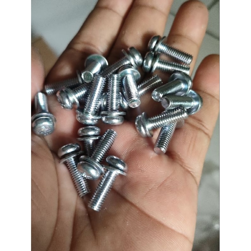 Baut ring lampu depan / baut batok lampu depan  rxking tua / rxking master rx king oval