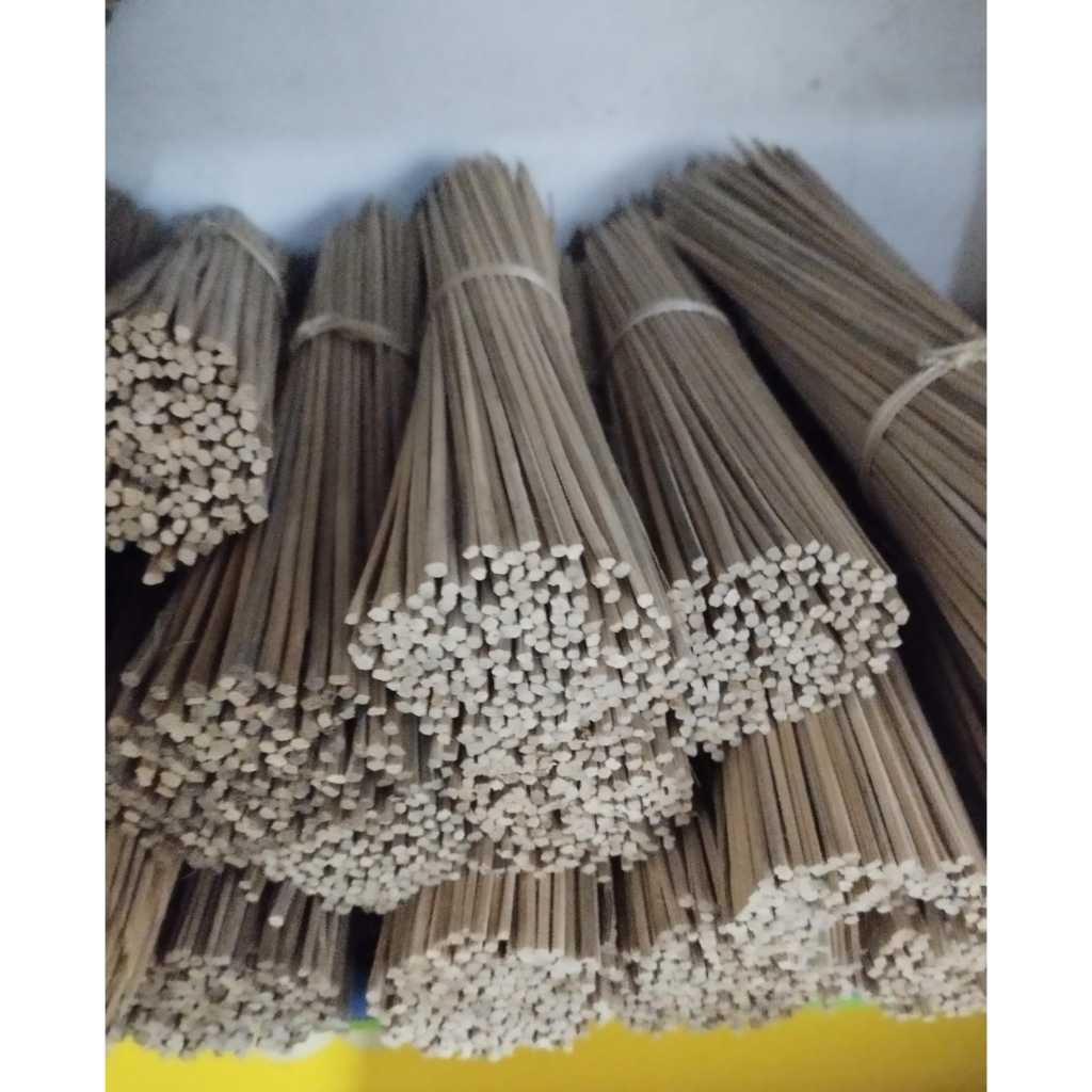 Tusuk Sate/ Tusuk sate bambu