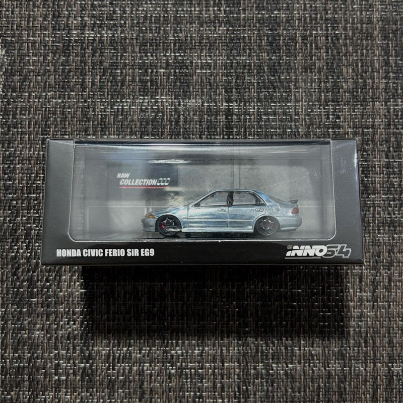 Inno64 Honda Civic Ferio SiR EG9 Raw Collection Limited Edition