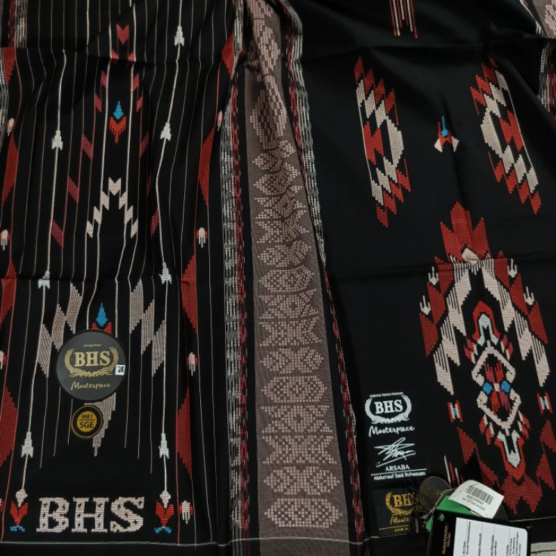 SARUNG BHS MASTERPIECE GOLD M81 SGE 28 HITAM